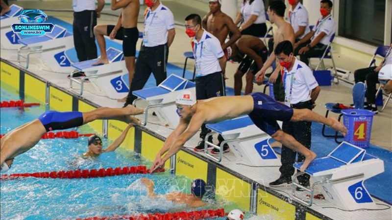 Giải bơi tiếp sức là gì? Thể lệ và ý nghĩa đồng đội