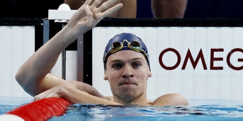 Những Vận Động Viên Canada Tham Gia Tại Pan Pacific Swimming