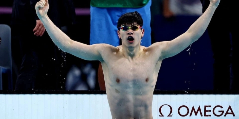 Vận Động Viên Trung Quốc Tham Gia Tại Pan Pacific Swimming